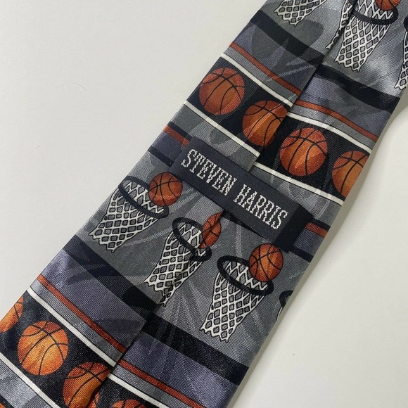 Steven Harris Basketball Neck Tie Player Coach High School Youth Game - Picture 2 of 6